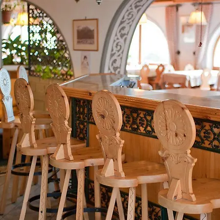 + Chesa Silva 酒店 3*