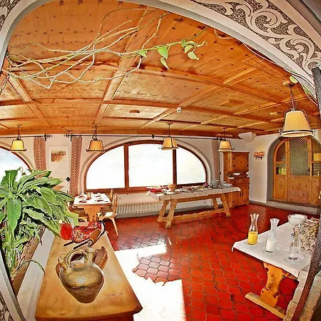 + Chesa Silva 席尔瓦普拉纳