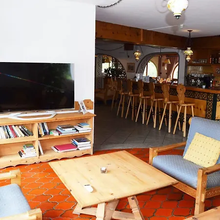 + Chesa Silva 席尔瓦普拉纳