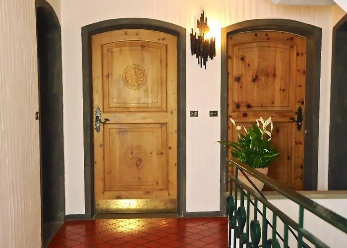 + Chesa Silva Silvaplana