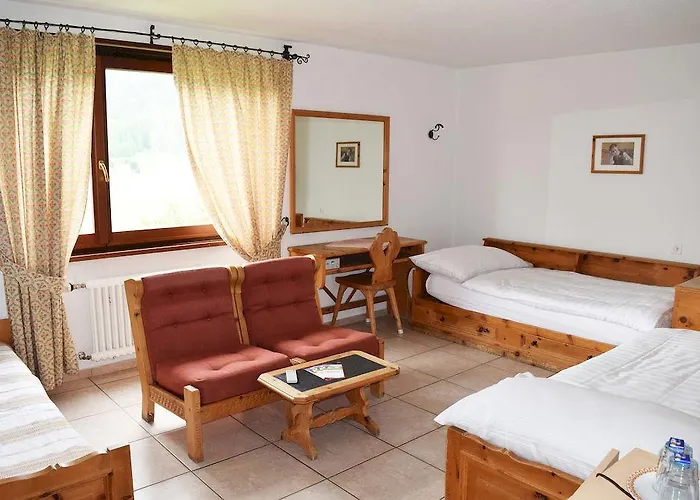 + Chesa Silva Silvaplana