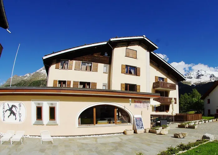 + Chesa Silva Szálloda 3*