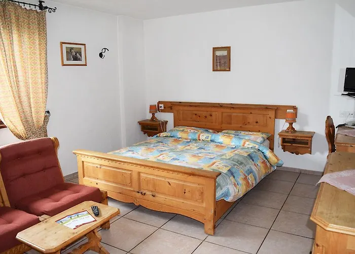 + Chesa Silva Hotel 3*