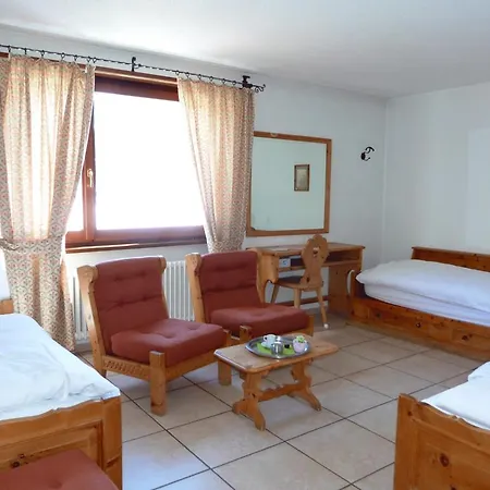 Hotel + Chesa Silva 3*
