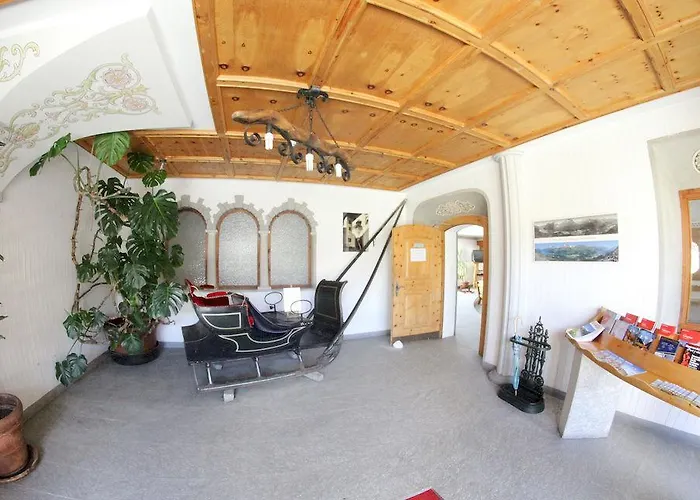 Hotel + Chesa Silva 3*